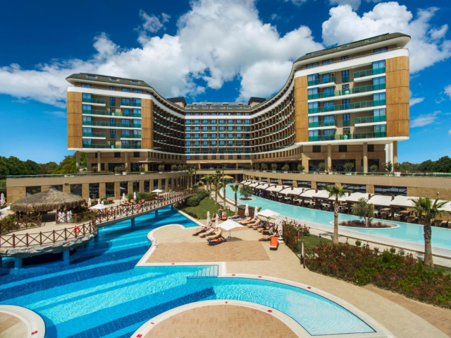 ULTIMELE LOCURI ANTALYA 5***** CU ULTRA ALL INCLUSIVE ASKA LARA ZBOR CHARTER DIN BRASOV/OTOPENI/ CLUJ NAPOCA CU TAXE INCLUSE