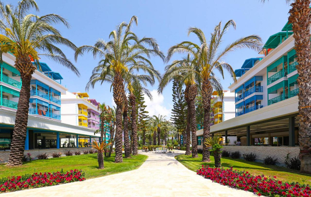 ULTRA LAST MINUTE ANTALYA 5***** ALL INCLUSIVE CRYSTAL PARAISO BELEK ZBOR CHARTER DIN SIBIU CU TAXE INCLUSE