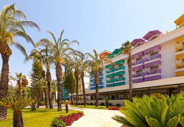 ULTRA LAST MINUTE ANTALYA 5***** ALL INCLUSIVE CRYSTAL PARAISO BELEK ZBOR CHARTER DIN SIBIU CU TAXE INCLUSE