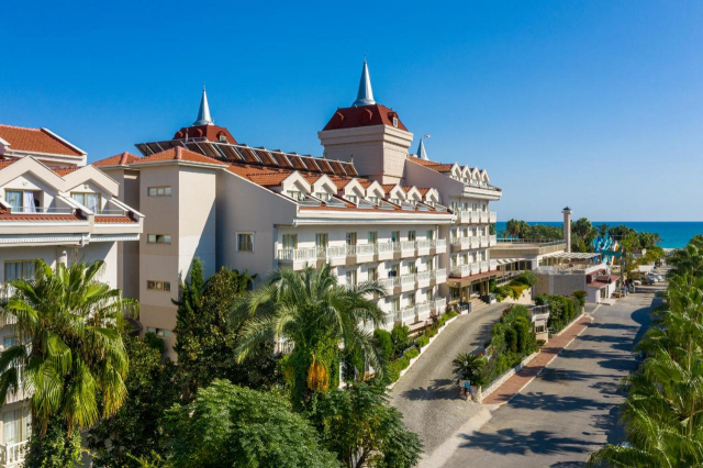 ULTRA LAST MINUTE ANTALYA 5***** ALL INCLUSIVE AYDINBEY FAIMOUS RESORT ZBOR CHARTER CU TAXE INCLUSE