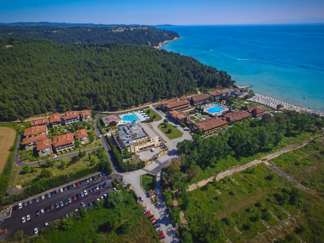 Sejur in Halkidiki la Simantro Beach 4*