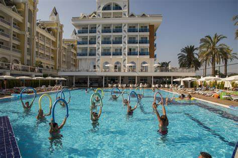 ULTIMELE LOCURI ANTALYA 5***** CU ALL INCLUSIVE PALM WORLD  ZBOR CHARTER DIN  CLUJ CU TAXE INCLUSE
