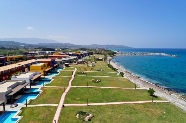 Sejur in Rhodos: 615 euro cazare 7 nopti cu All inclusive+ transport avion+ toate taxele 