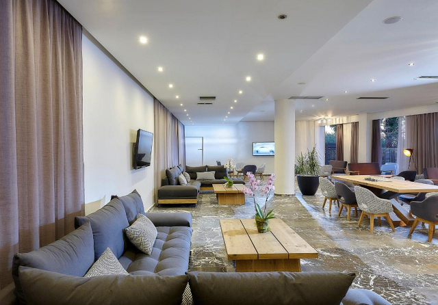 ULTRA LAST MINUTE INSULA CRETA 4**** VASIA ROYAL  ZBOR CHARTER DIN  OTOPENI CU TAXE INCLUSE
