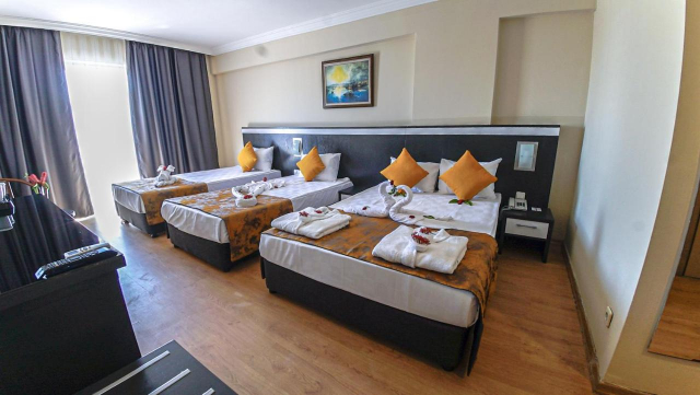ULTRA LAST MINUTE ANTALYA 5***** ALL INCLUSIVE CLOVER MAGIC  BELEK ZBOR CHARTER DIN CLUJ NAPOCA CU TAXE INCLUSE