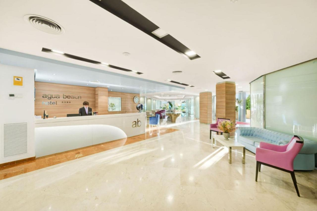 ULTRA LAST MINUTE PALMA DE MALLORCA AQUA BEACH 4**** DEMIPENSIUNE ZBOR CHARTER CU TAXE INCLUSE