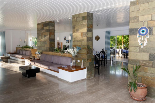 ULTRA LAST MINUTE INSULA CRETA GORGONA HOTEL 3*** ZBOR CHARTER TARGU MURES CU TAXE INCLUSE