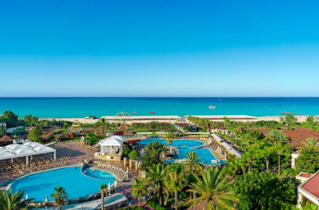 Sejur in Antalya: 850 euro cazare 7 nopti cu All inclusive+ transport avion+ toate taxele 