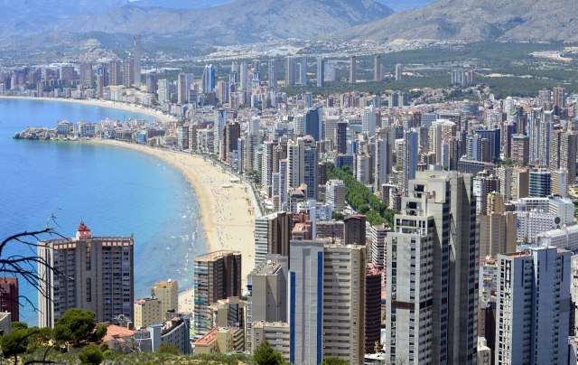  Escapada in Benidorm in luna octombrie de la doar 510 euro/pers. Zbor din Cluj!