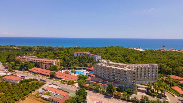 Sejur in Antalya: 600 euro cazare 7 nopti cu Ultra All inclusive+ transport avion+ toate taxele 