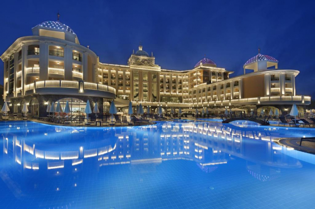 Sejur in Antalya: 675 euro cazare 7 nopti cu Ultra All inclusive+ transport avion+ toate taxele 