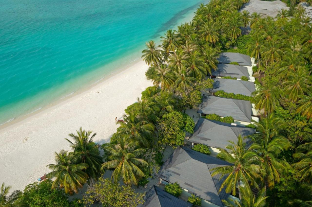 ULTIMELE LOCURI MALDIVE, AVION DIN BUCURESTI, LA HOTEL VILLA PARK SUN ISLAND 4*, LA TARIFUL DE 2998 EURO/PERSOANA, AI!