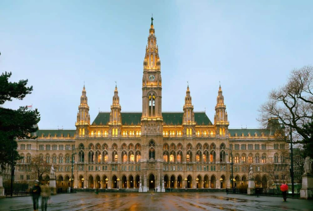 City break la Viena de la doar 250 euro/pers. Zbor din Bucuresti!