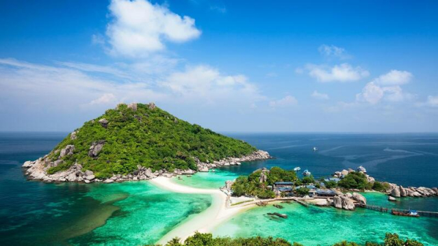 SUPER OFERTA KUALA LUMPUR + PHUKET + KOH SAMUI + BANGKOK cu plecare din Budapesta (OR)