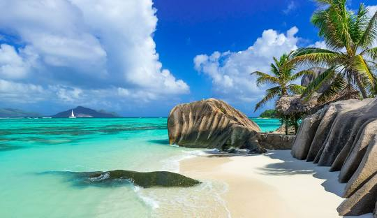 Super oferta last minute Seychelles , cu plecare din Cluj (OR) 