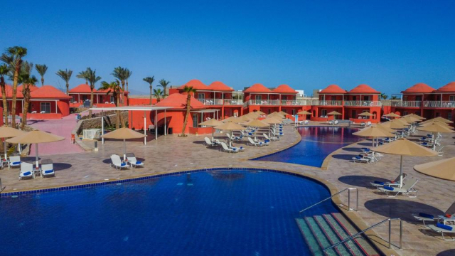 Sejur in Sharm El Sheikh: 615 euro cazare 7 nopti cu All inclusive+ transport avion+ toate taxele