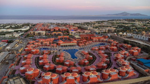 Sejur in Sharm El Sheikh: 615 euro cazare 7 nopti cu All inclusive+ transport avion+ toate taxele