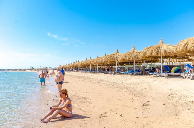 Craciun in Hurghada: 850 euro cazare 7 nopti cu Ultra All inclusive+ transport avion+ toate taxele