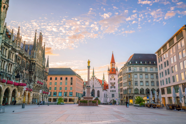 ATMOSFERA DE CRACIUN LA VIENA SALZBURG – MUNCHEN - BUDAPESTA - imbarcare din Bistrita, Cluj si Oradea! -129