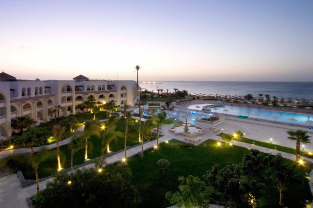 ULTIMELE LOCURI HURGHADA, AVION DIN BUCURESTI, LA HOTEL OLD PALACE RESORT  SAHL HASHEESH 5*, LA TARIFUL DE 705 EURO/PERS, AI!