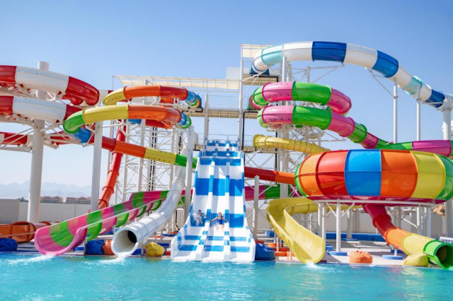 ULTIMELE LOCURI HURGHADA, AVION DIN BUCURESTI, LA HOTEL MOVENPICK WATERPARK RESORT SOMA BAY 5*, LA TARIFUL DE 574 EURO/PERS, AI!