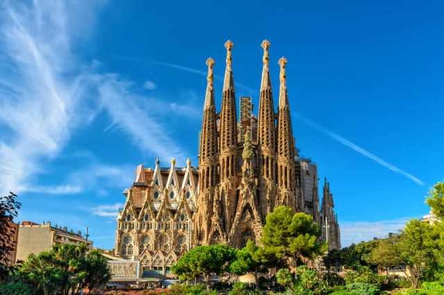 City break la Barcelona in luna decembrie de la doar 260 euro/pers. Zbor din Bucuresti!