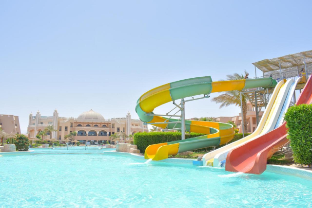 REVELION IN HURGHADA, AVION DIN BUCURESTI, LA HOTEL JASMINE PALACE 5*, LA TARIFUL DE 1064 EURO/PERS, ALL INCLUSIVE!