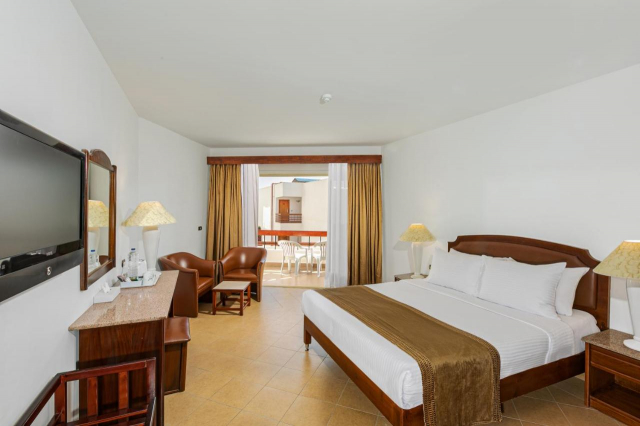 HURGHADAr - MARLIN INN AZUR RESORT 4* / All - RENOVAT 2022   langa centrul orasului si la inceputul promenadei 