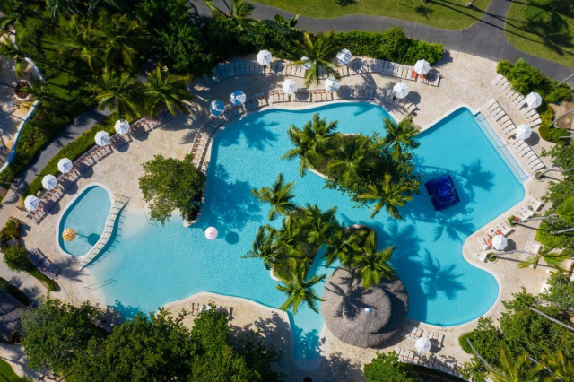 ULTIMELE LOCURI REPUBLICA DOMINICANA, AVION DIN BUCURESTI, LA HOTEL IMPRESSIVE PUNTA CANA 5*, LA TARIFUL DE 2497 EURO/PERS, AI!