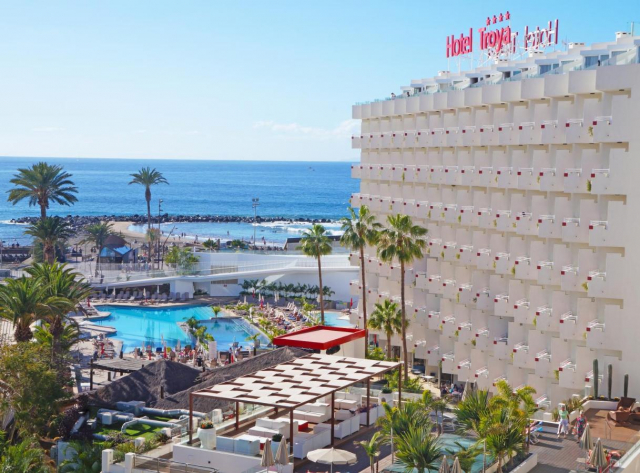 ULTRA LAST MINUTE  PE PLAJA IN  TENERIFE 4**** DEMIPENSIUNE TROYA - ZBOR DIRECT  DIN OTOPENI CU TOATE TAXELE INCLUSE