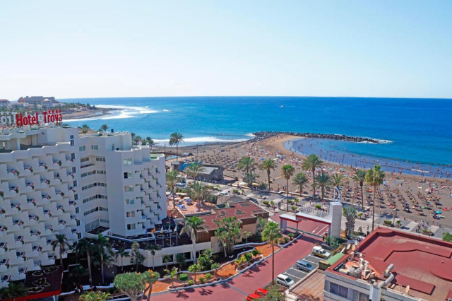 ULTRA LAST MINUTE  PE PLAJA IN  TENERIFE 4**** DEMIPENSIUNE TROYA - ZBOR DIRECT  DIN OTOPENI CU TOATE TAXELE INCLUSE