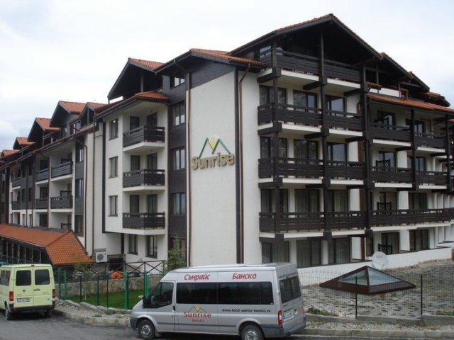 SKI la Bansko: Sunrise Park and Complex 4*/ demipensiune inclusa de la 280€/loc in DBL