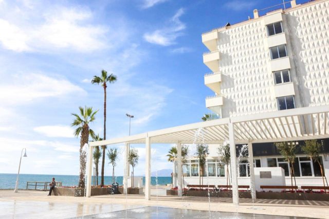 REVELION IN COSTA DEL SOL, MALAGA, AVION DIN CLUJ-NAPOCA, LA HOTEL FAY VICTORIA BEACH 3*, TARIF DE 798 EURO/PERS, DEMIPENSIUNE!