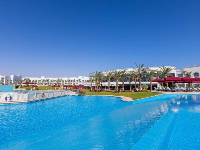 Sejur in Sharm El Sheikh: 850 euro cazare 7 nopti cu Ultra All inclusive+ transport avion+ toate taxele