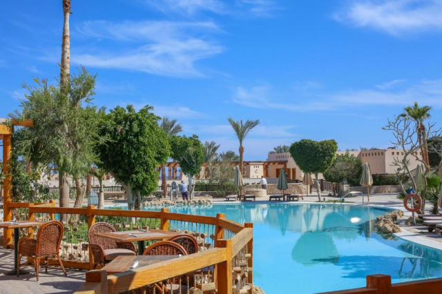 Sejur in Sharm El Sheikh: 430 euro cazare 7 nopti cu All inclusive+ transport avion+ toate taxele