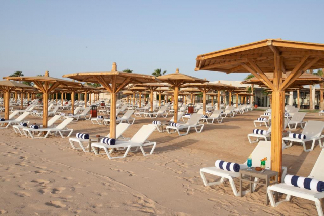 Sejur in Hurghada: 625 euro cazare 7 nopti cu Ultra All inclusive+ transport avion+ toate taxele