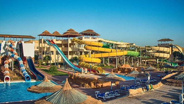 Sejur in Hurghada: 625 euro cazare 7 nopti cu Ultra All inclusive+ transport avion+ toate taxele