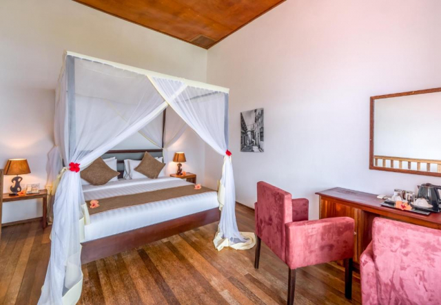  ZANZIBAR DE 1 DECEMBRIE HOTEL AZAO RESORT &amp;SPA 4 * DEMIPENSIUNE PRET 999 EURO PLECARE IN 27 NOIEMBRIE