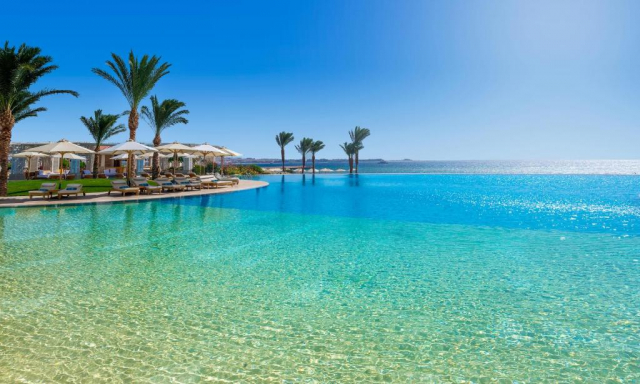 Sejur in Hurghada: 915 euro cazare 7 nopti cu All inclusive+ transport avion+ toate taxele