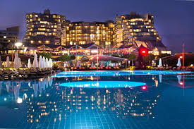  PETRECE SFANTUL ION IN TURCIA SUPER DEAL HOTEL LIMAK LARA DELUXE 5* ALL INCLUSIVE PRET 405 EURO PLECARE IN 03.01.2025