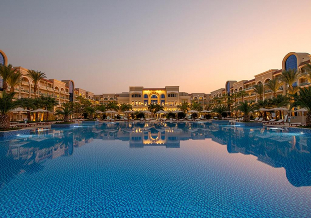 Sejur in Hurghada: 850 euro cazare 7 nopti cu Ultra All inclusive+ transport avion+ toate taxele