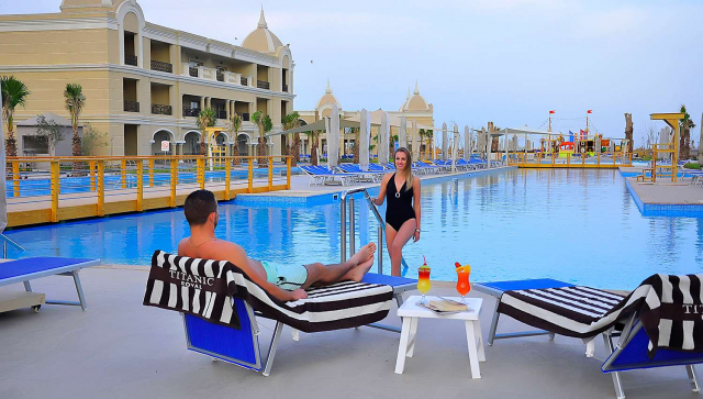 Sejur in Hurghada: 585 euro cazare 7 nopti cu Ultra All inclusive+ transport avion+ toate taxele