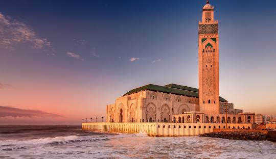 ULTIMELE LOCURI MAROC, MARRAKECH SI CASABLANCA, AVION DIN BUCURESTI, LA HOTEL DE 4*, LA TARIFUL DE 733 EURO/PERSOANA, HB!