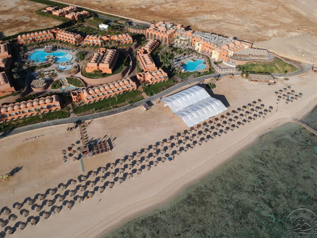 LAST MINUTE EGIPT AVION DIN CLUJ -HOTEL  NOVOTEL MARSA ALAM 5*