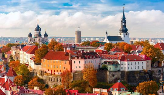 Super oferta de CITY BREAK in TALLIN, plecare din Bucuresti (CS)