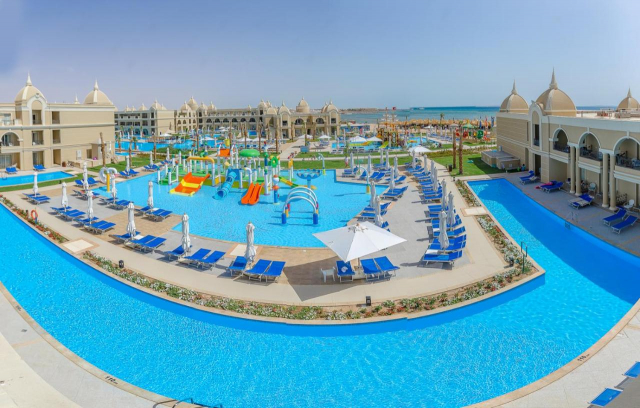 ULTIMELE LOCURI HURGHADA, AVION DIN BUCURESTI, LA HOTEL TITANIC ROYAL 5*, LA TARIFUL DE 824 EURO/PERSOANA, ALL INCLUSIVE!