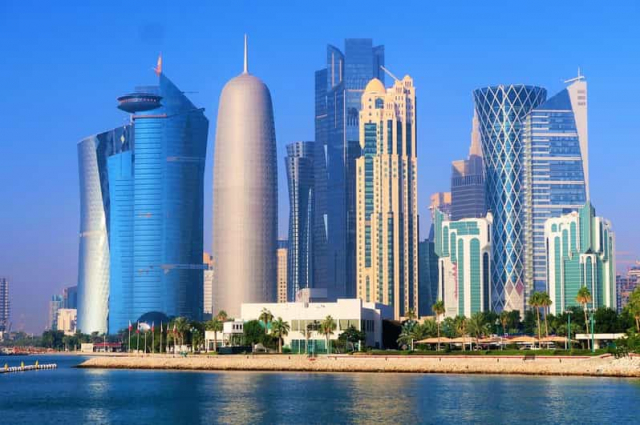 DOHA - 7 nopti cazare hotel 4* cu mic dejun + bilet avion Bucuresti + taxe aeroport + transfer = 429 euro/pers