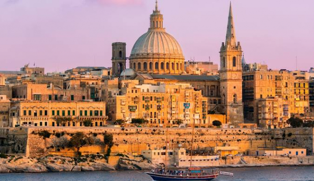 ULTIMELE LOCURI MALTA, SENIOR VOYAGE, AVION DIN BUCURESTI, LA HOTEL DE 3*, LA TARIFUL DE 690 EURO/PERSOANA, DEMIPENSIUNE!