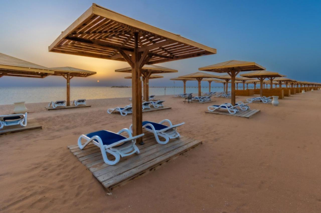 Sejur in Hurghada: 515 euro cazare 7 nopti cu Ultra All inclusive+ transport avion+ toate taxele