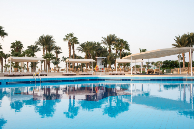 Sejur in Hurghada: 715 euro cazare 7 nopti cu All inclusive+ transport avion+ toate taxele